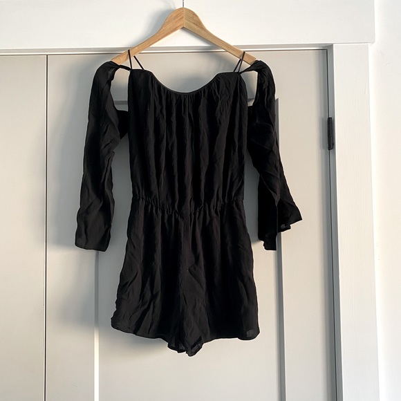 Romper - Picture 1 of 2